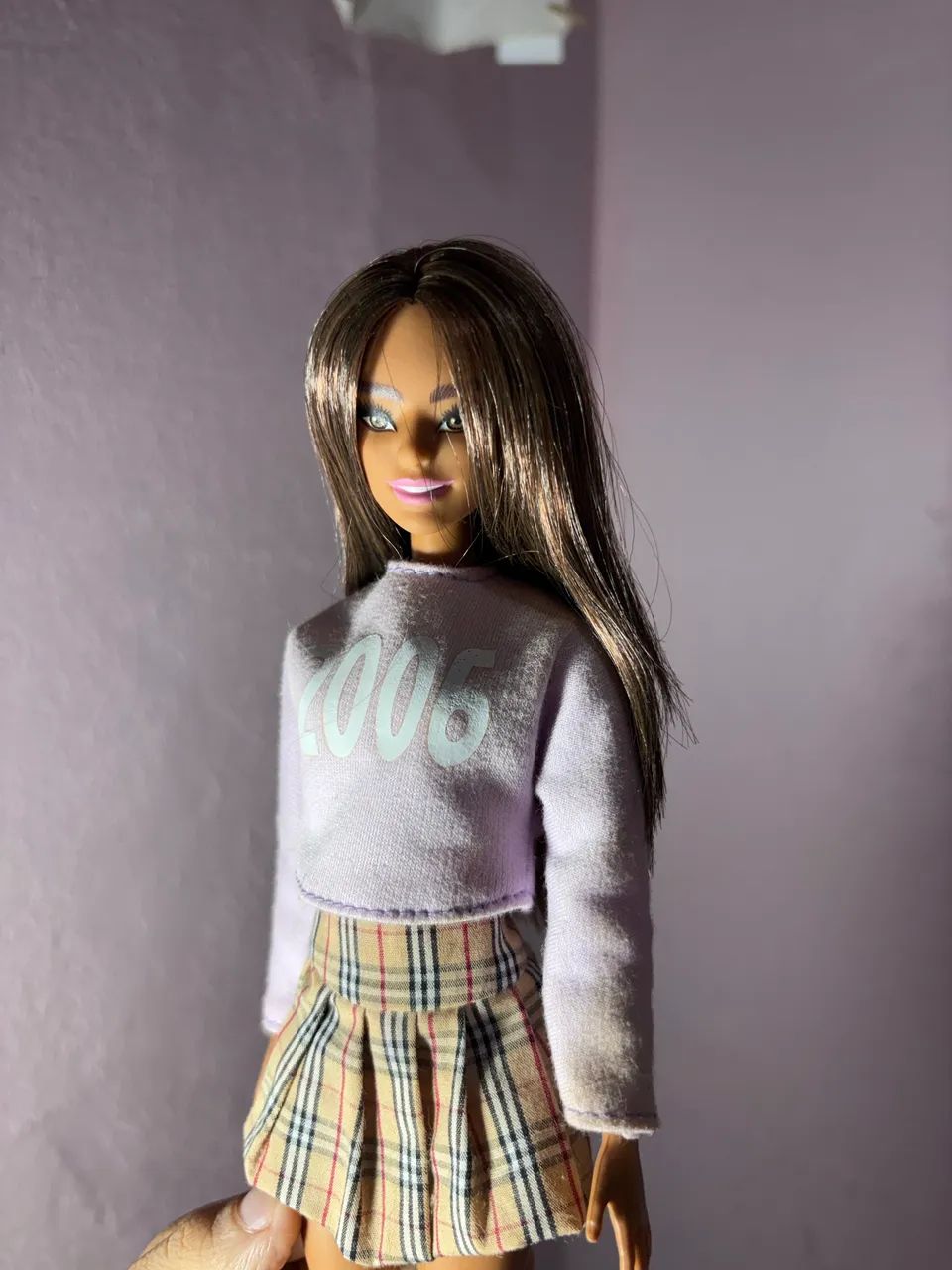 Boneca Barbie básica morena. - Foto 2