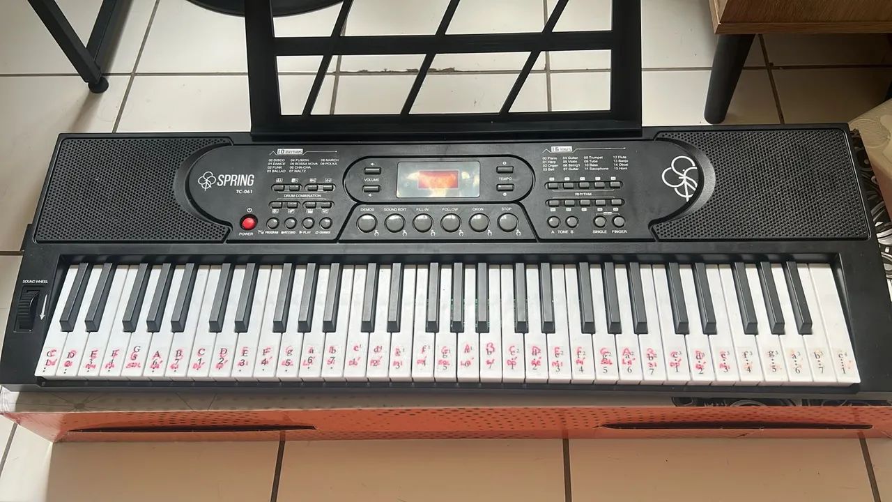 Teclado Em Bom Estado 