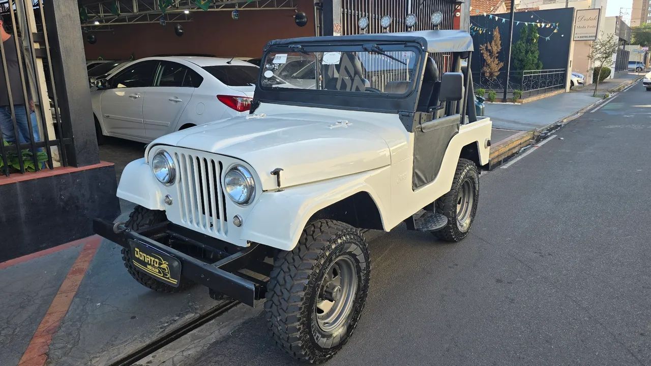 Willys Overland Jeep 2.6 12V Gasolina 2P 1969