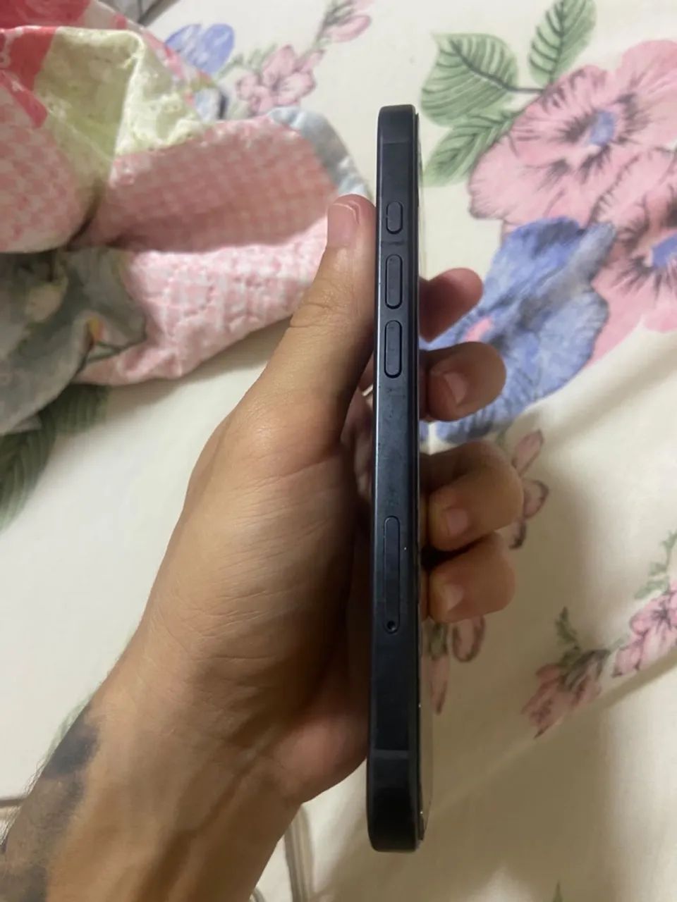 Vendo iPhone 16 - Foto 4