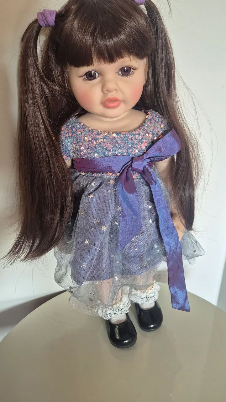 Boneca reborn menina