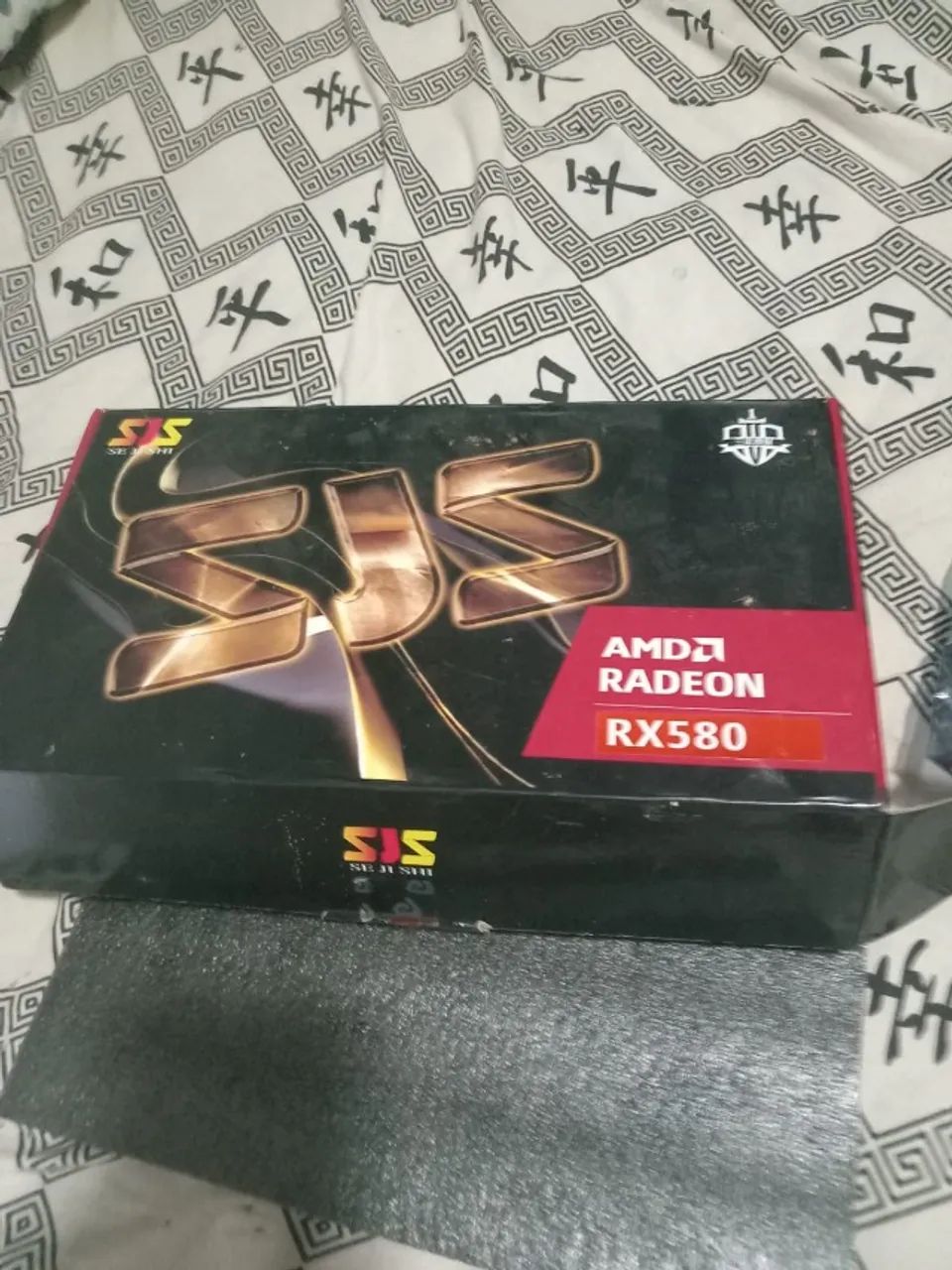 RX580 SJS 8GB com detalhe!