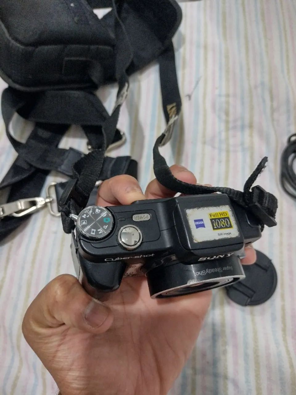 Câmera Sony cyber shot 8.1. ZAP *66 - Câmeras e Filmadoras - Alto