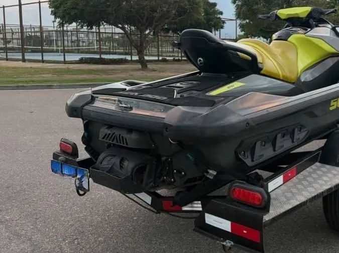 Jet-ski Seadoo GTR 230 - Foto 5