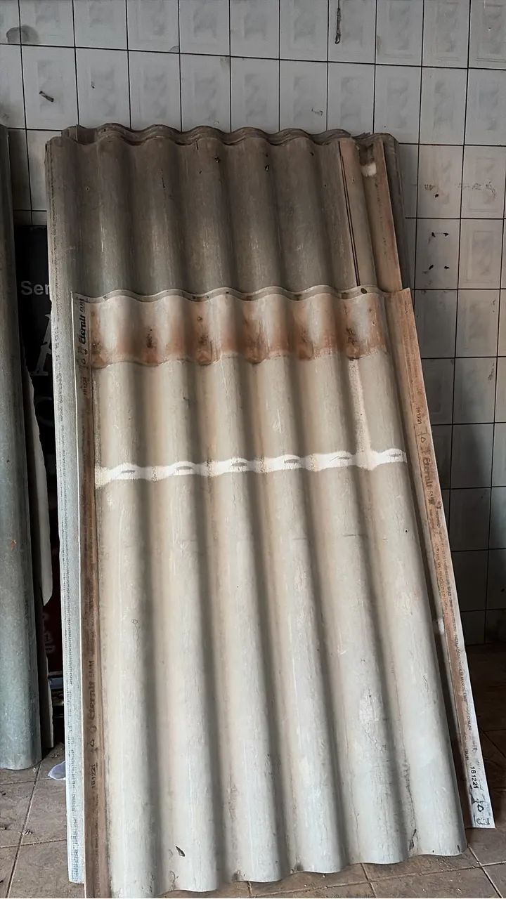Vendo telhas 2.44 semi nova