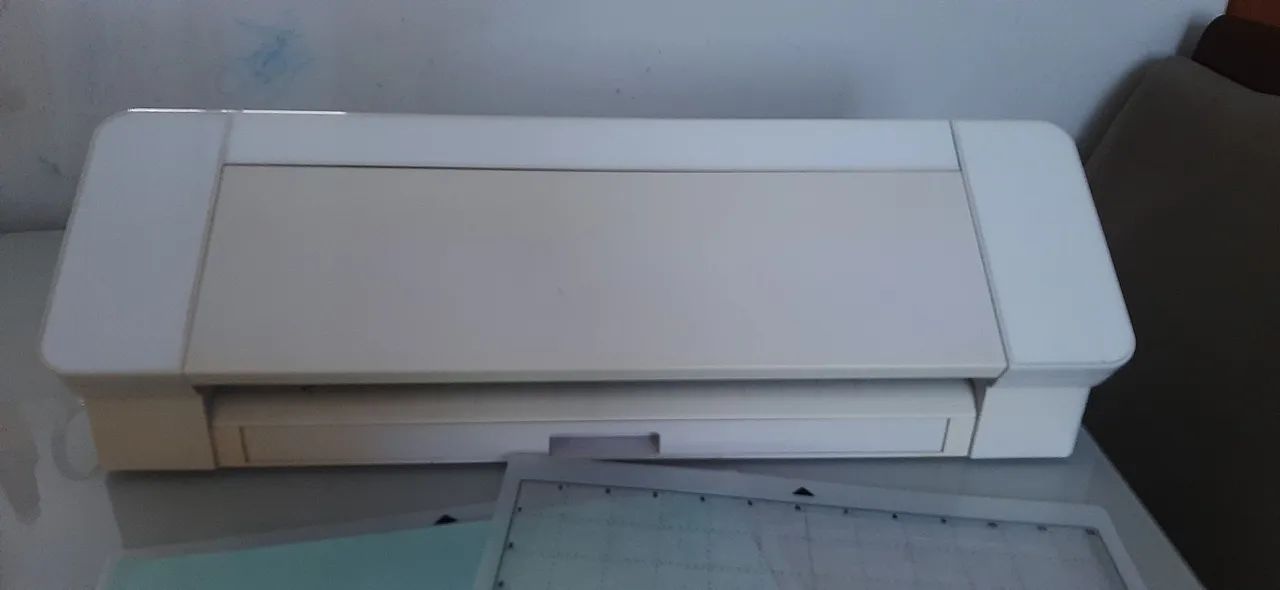 Silhouette cameo 4
