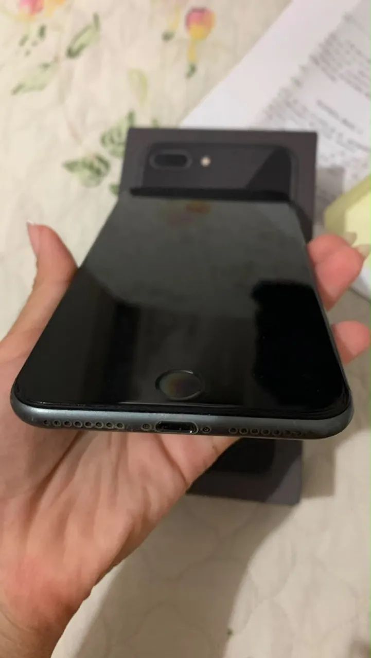 iPhone 8 Plus PREÇO NEGOCIÁVEL  - Foto 5