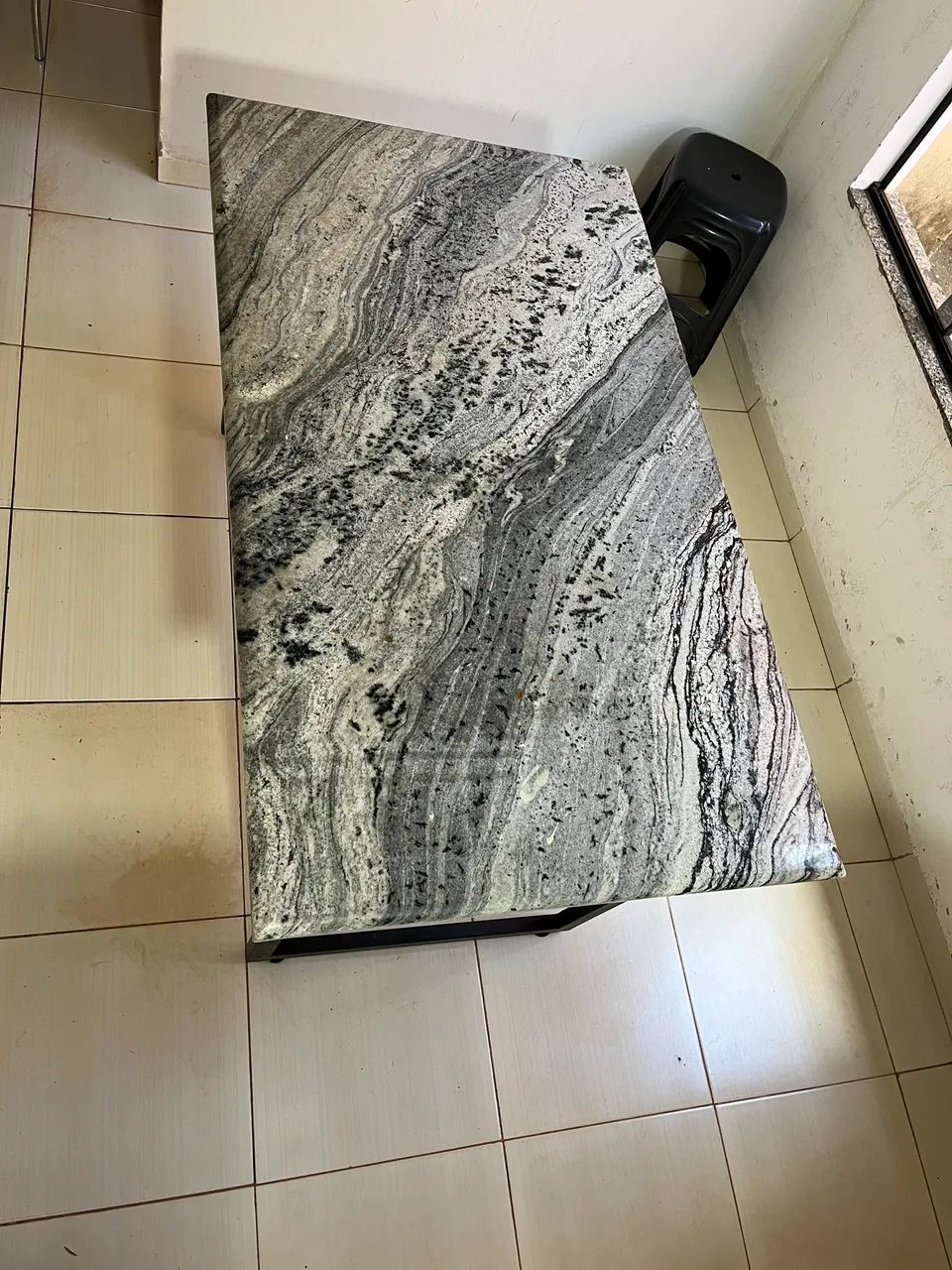 MESA COM PEDRA INPORTADA DE MÁRMORE  - Foto 5