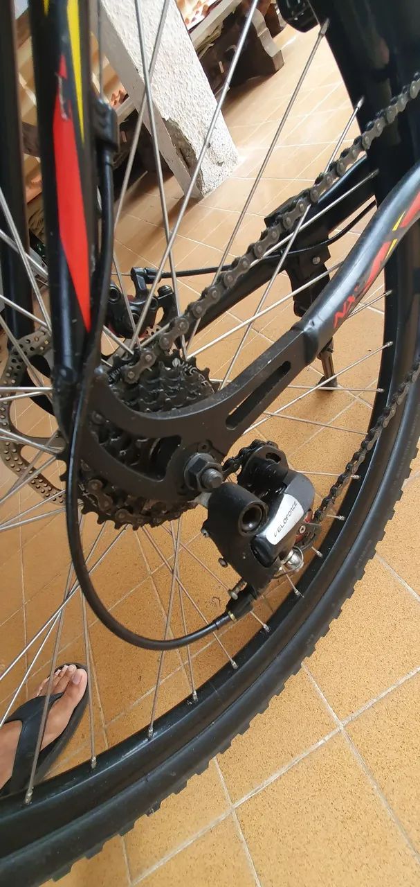 Vendo bicicleta aro 29 nova  - Foto 4