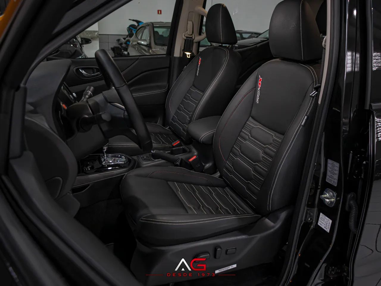 Nissan Frontier PRO4X CD 4x4 2.3 Bi-TB Die. Aut, foto 9 de 20