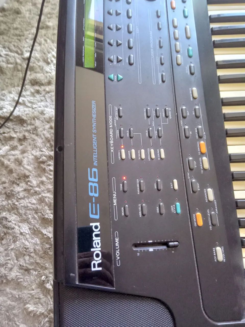Teclado roland E86  - Foto 5