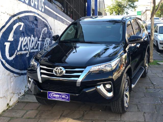 Toyota Hilux 2.8 Sw4 Srx 7 Lugares 2017 - Foto 9