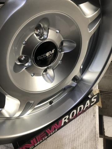 Roda Rodera Aro 17 Tala 8 Furação 4x100 - Foto 4