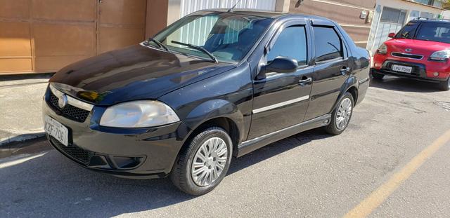 Vendo ou Troco Siena 2012