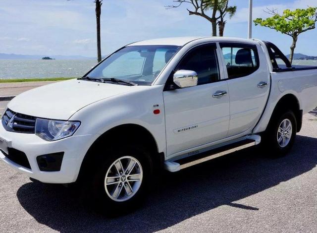 Mitsubishi L200 3.2 Triton Glx Cab. Dupla 4x4 4p - Foto 6