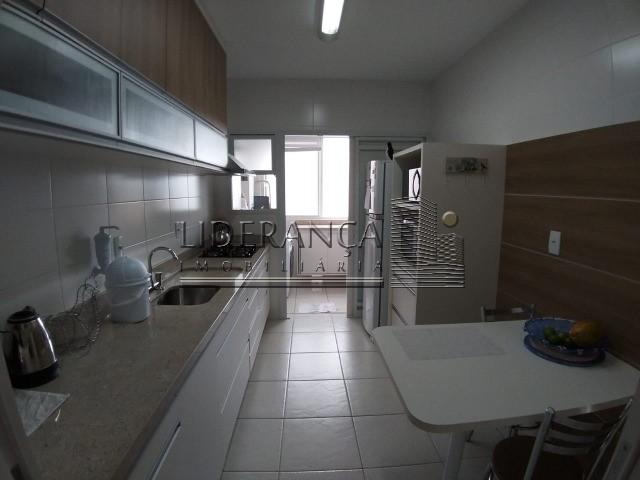 Apartamento, saco grande, 2 dormitórios, sendo 1 suíte. - Foto 10