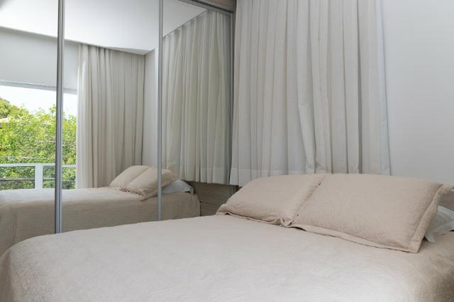 Casa Duplex 4 Suítes Climatizada Varanda 2 Vagas - Foto 8