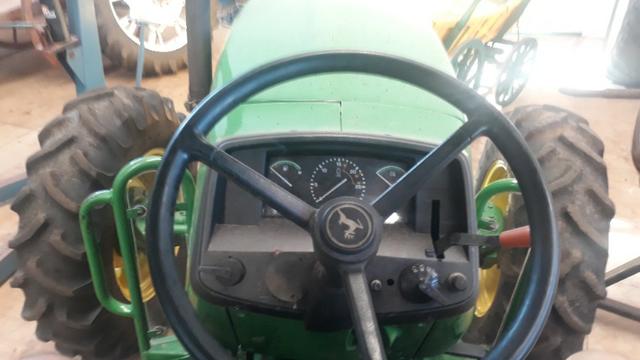 Trator john deere 5603 - Foto 6