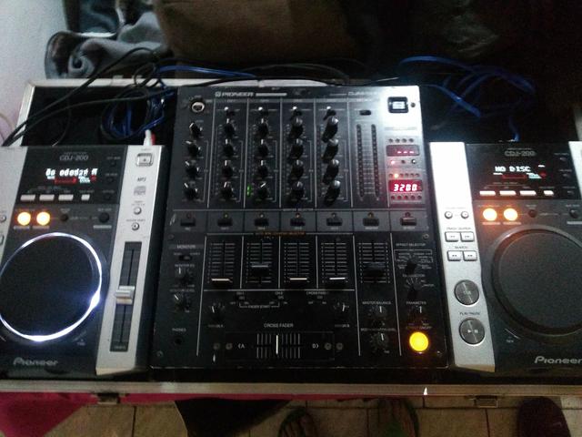 O par cdj 200 da Pioneer e kaiser - Foto 4