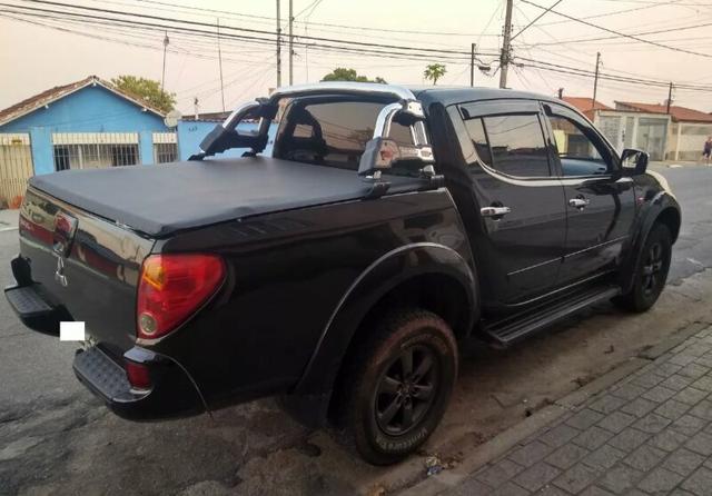 Mitsubishi L200 3.2 Triton Hpe Cab. Dupla 4x4 Aut. 4p - Foto 3