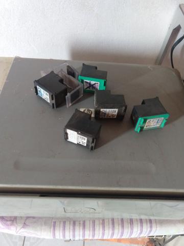 Empressora HP , com os cartuchos , bom estado , com os cabos tbm - Foto 4