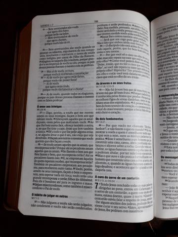 Bíblia - Foto 2