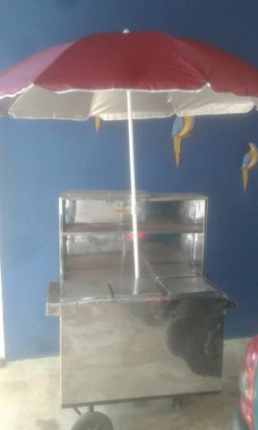 Vende-se carrinho de cachorro quente semi novo com vários acessórios - Foto 3