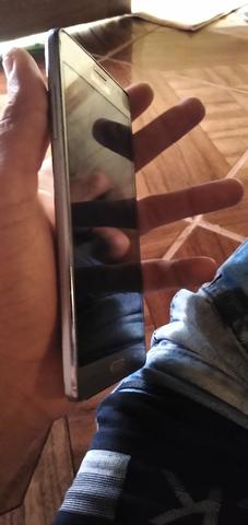 Vende-se j7