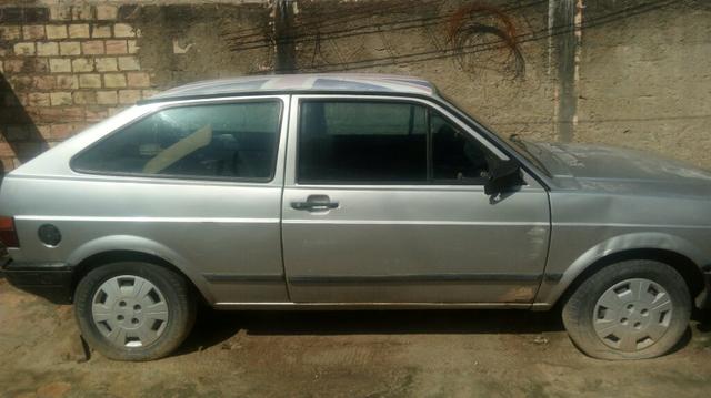 Vendo gol quadrado a . Valor 3.500 telefone pra contato: */ *
