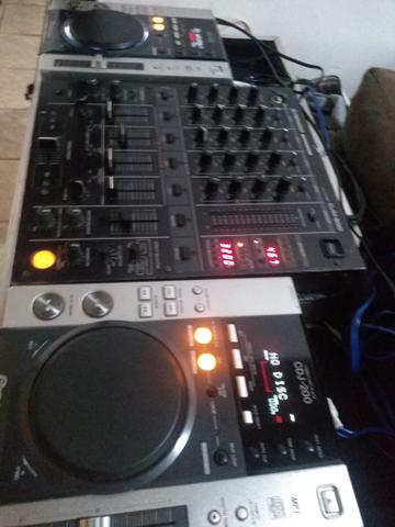 O par cdj 200 da Pioneer e kaiser - Foto 3