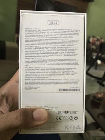 IPhone 7 128 gb EXTREMAMENTE CONSERVADO - Foto 2
