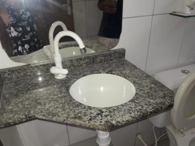 3 Pias de Mármore com Bancada completa