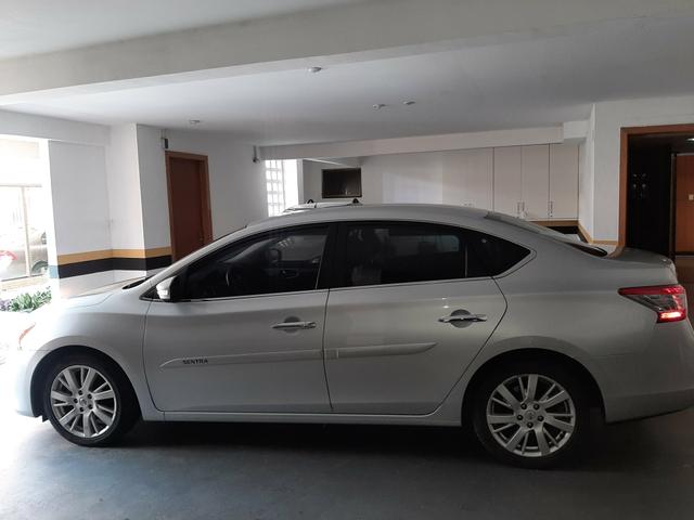 Nissan sentra 2015 - Foto 9