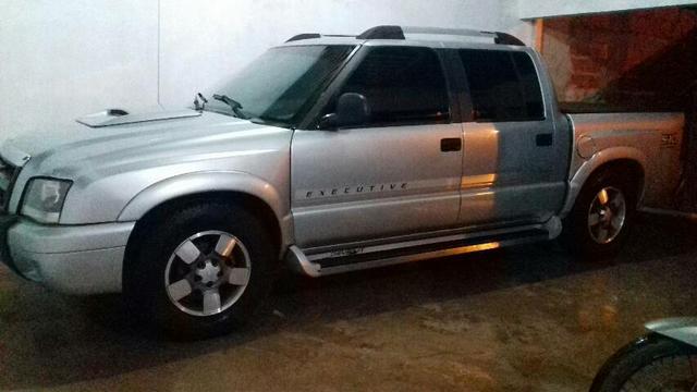 S10 executiva conpletona impecável 2009 2009 pra pessoas exigente 42mil - Foto 4