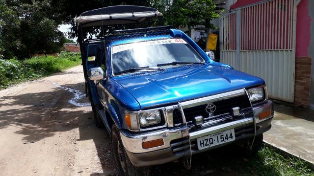 Vendo hilux 2.8 ano 98/99 - Foto 3