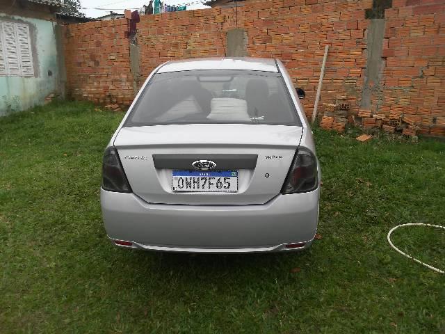 Fiesta Sedan - Foto 3