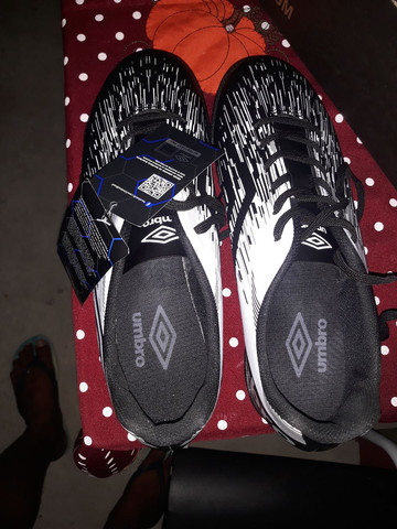Vende uma society nunca usada da umbro - Foto 3