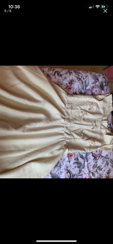 Vestidos semi novo