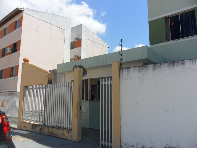 Apto. 3/4 no Cond. Pontal do Leste