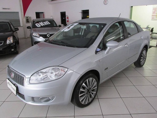 LINEA 2013/2013 1.8 ESSENCE 16V FLEX 4P AUTOMATIZADO