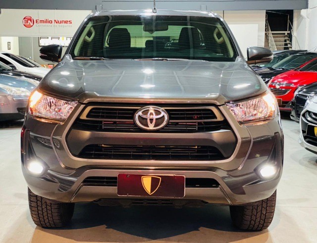 TOYOTA HILUX SR 2021