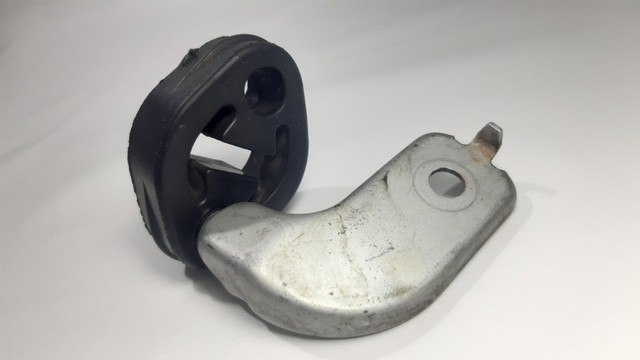 Suporte Coxim Do Escapamento Mercedes-benz Classe A160 2003 - Foto 3