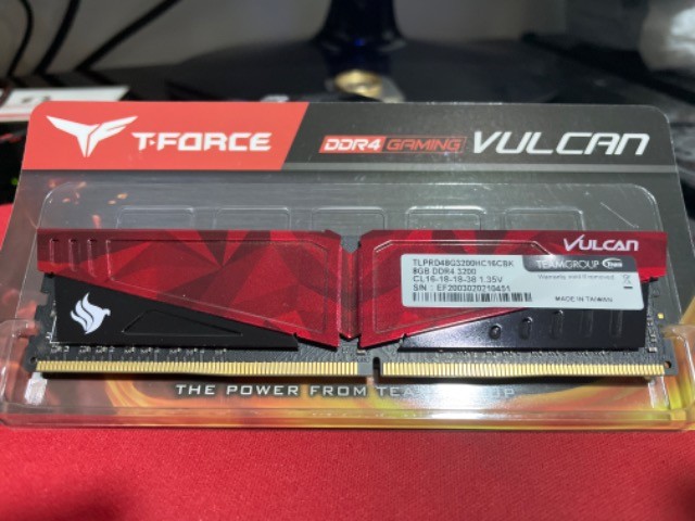 Memória DDR4 3200MHz 8 GB Vulcan TeamGroup
