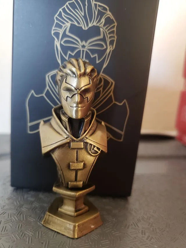 Mini Busto Omelete Box Legends Steel Collectibles - Darkseid