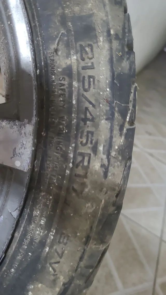 Conjunto de rodas aro 17 + 5 pneus - Foto 4