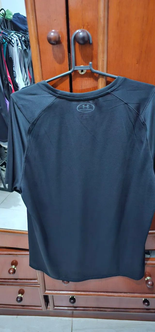 CAMISETA UNDER ARMOUR  - Foto 2