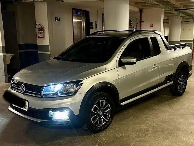 comprar Volkswagen Saveiro cross em São Paulo - SP