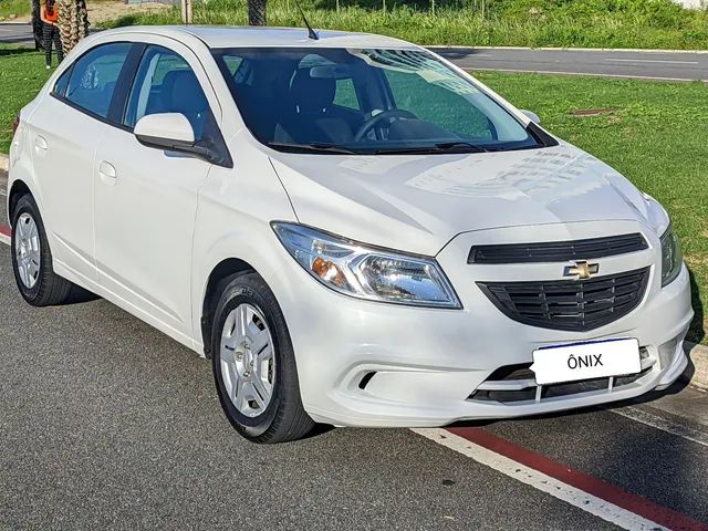 GM Chevrolet Onix 1.0 completo 6 Marchas 2018