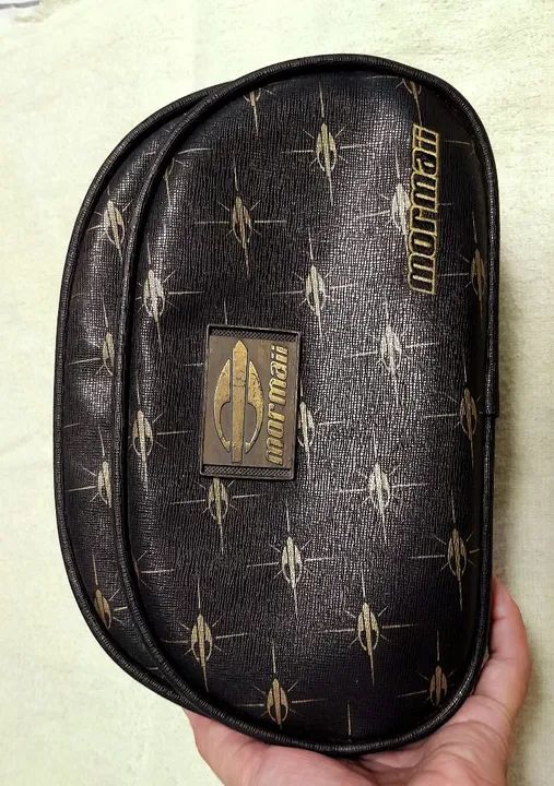 Necessaire Mormai Preta (R$ 60)