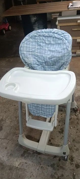 Cadeira de Alimentação para Bebê - Usada - Foto 4